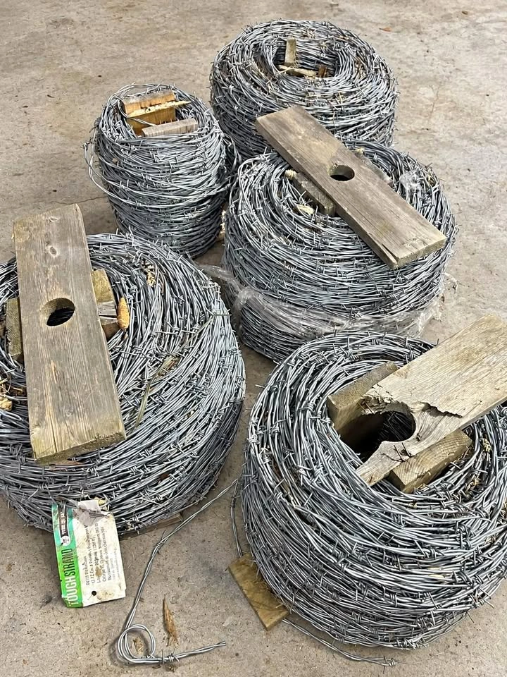 6,000 FT OF BARBED WIRE – $350 FOR ALL OR BEST TRADES