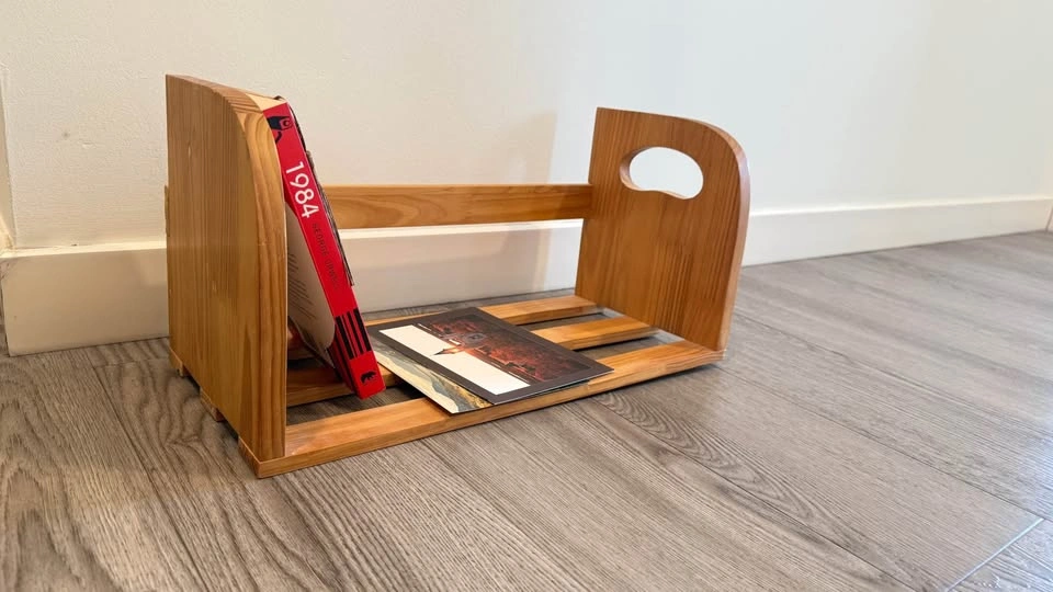 Wooden Desktop Book Rack - photo 3
