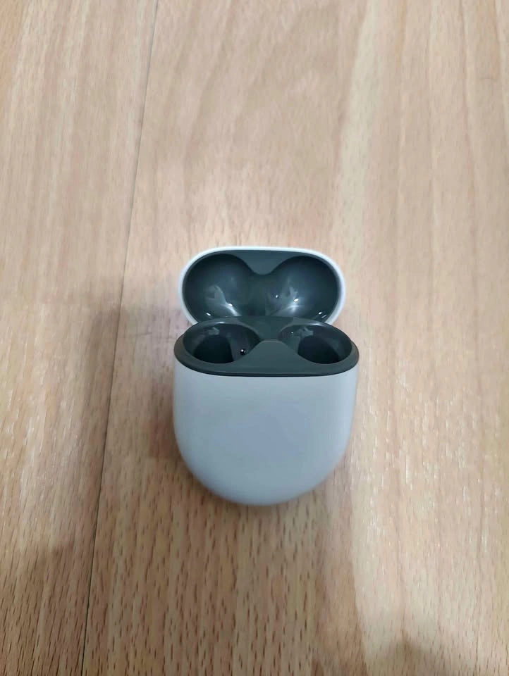 Pixel A Series CHARGING CASE