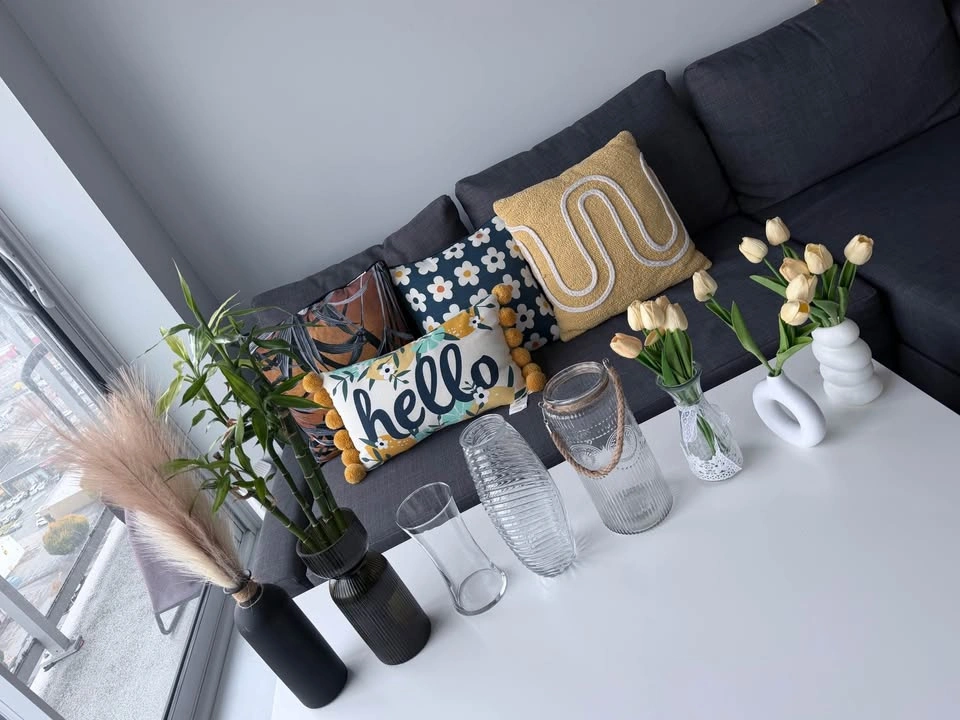 Decorative Vases : Set of 8 - photo 2