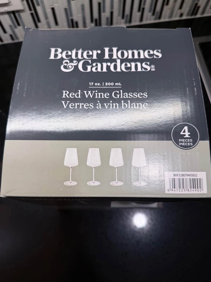 Better Homes & Gardens Wine Glasses – Set of 4 - photo 2