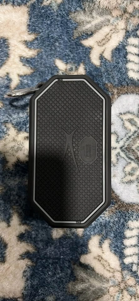 Wireless Speaker with mic - photo 3