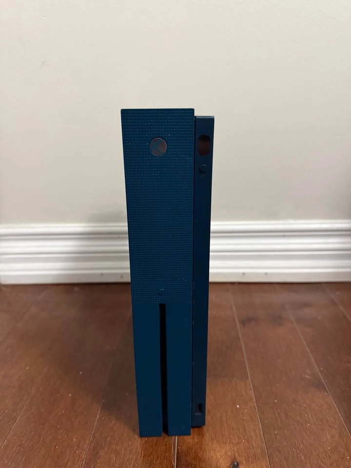 Xbox One S - photo 2