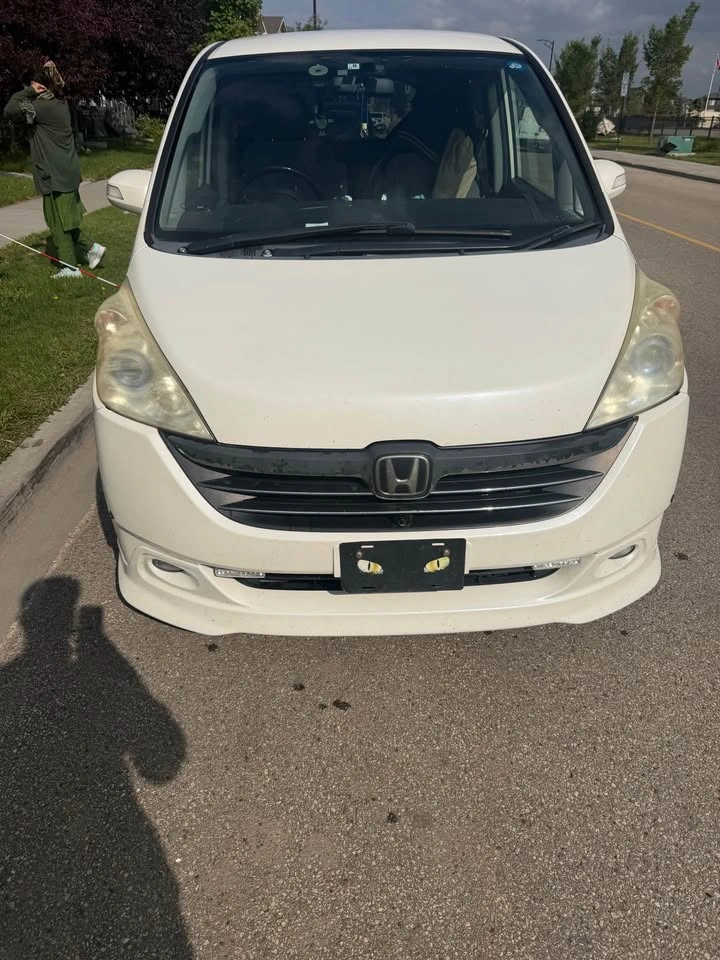 2005 Honda Stepwagon RG2