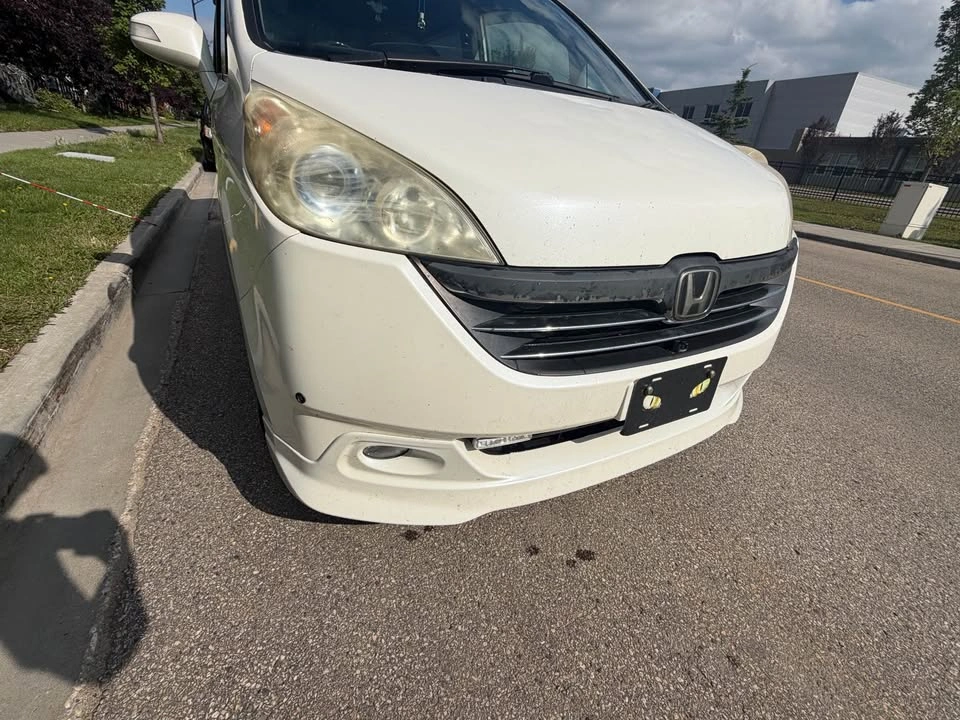 2005 Honda Stepwagon RG2 - photo 2