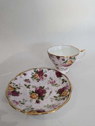 Vintage Royal Albert Teacup Saucer Set Pink Chintz Rose - photo 2