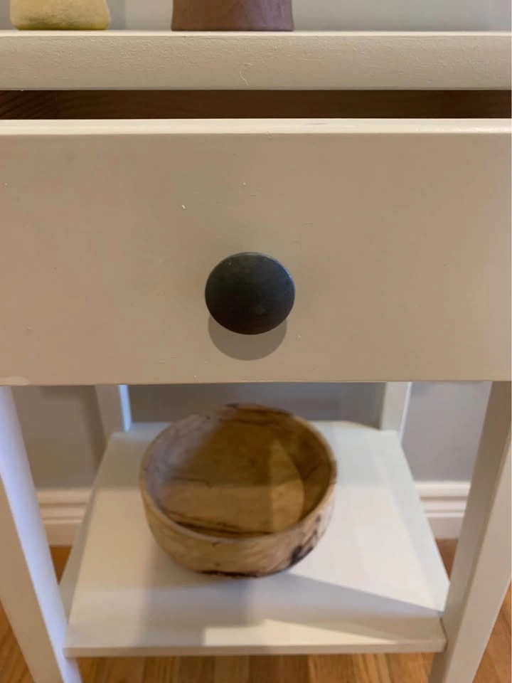 side/night table - photo 3