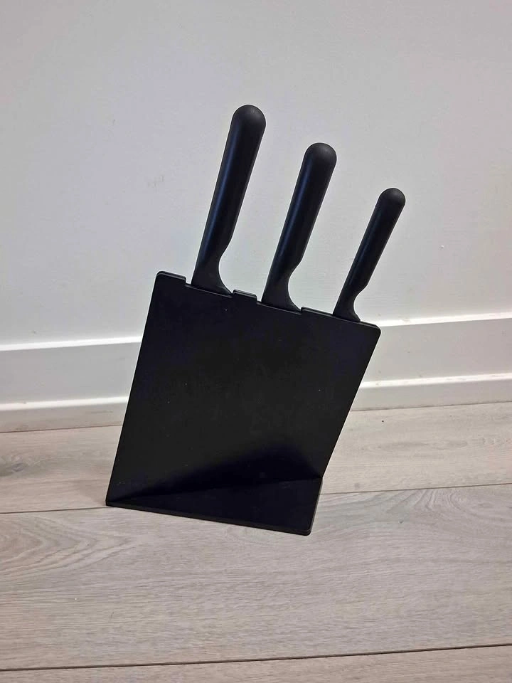IKEA 3-Piece Matte Black Knife Set with Block