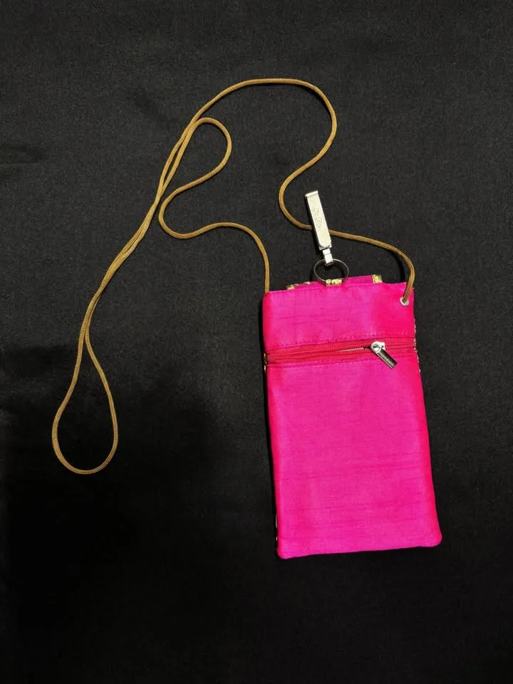 Embroidery Pouches / Bags image indicator(3)