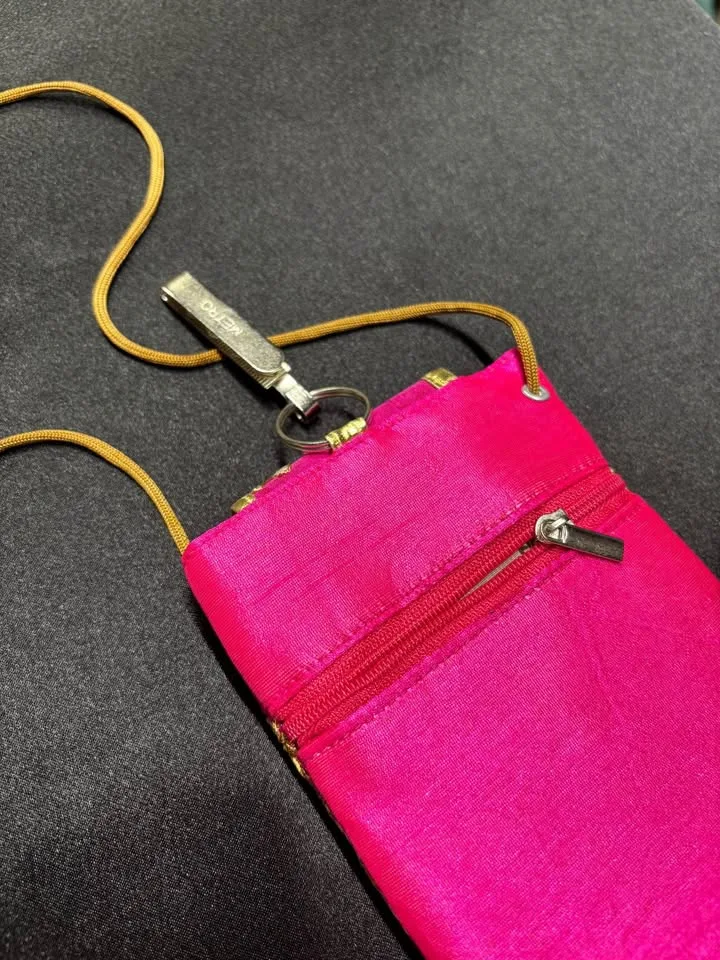 Embroidery Pouches / Bags image indicator(4)