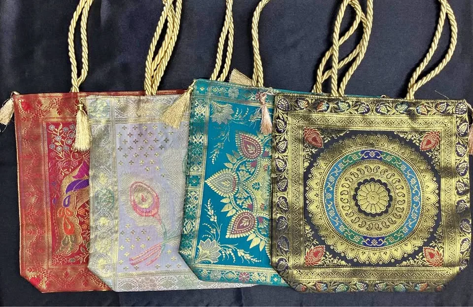Embroidery Tote Bags thumbnail
