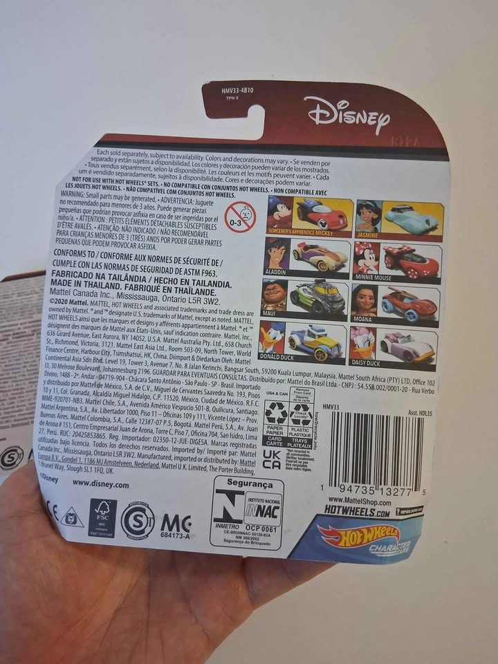 Hot Wheels Disney Character Cars Aladdin and Jasmine - photo 3