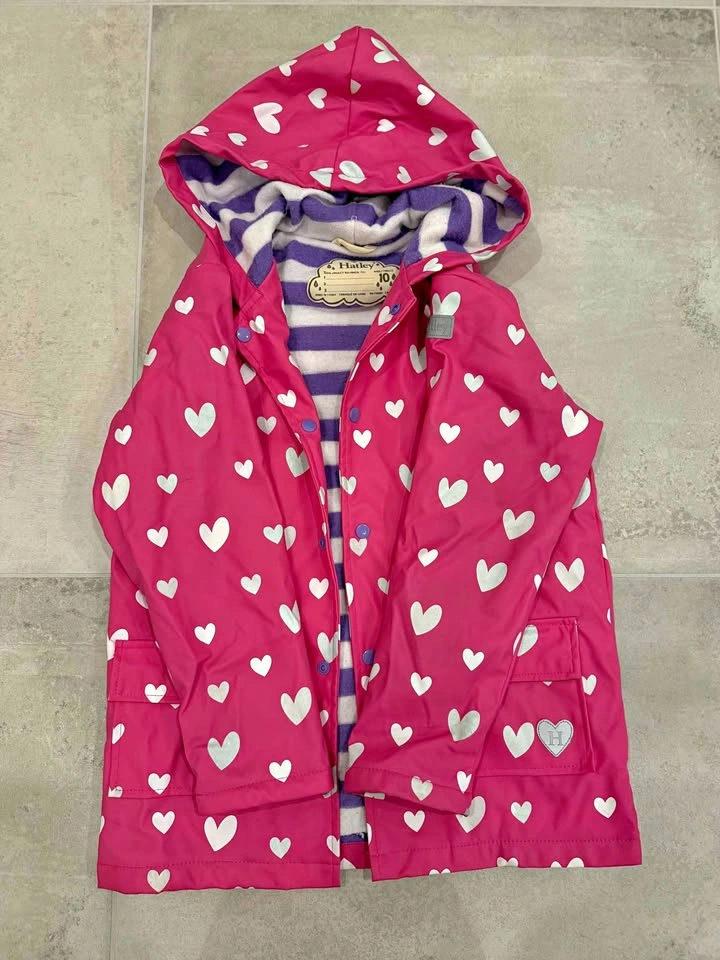 Hatley Girls’ Pink Heart Raincoat – Size 10