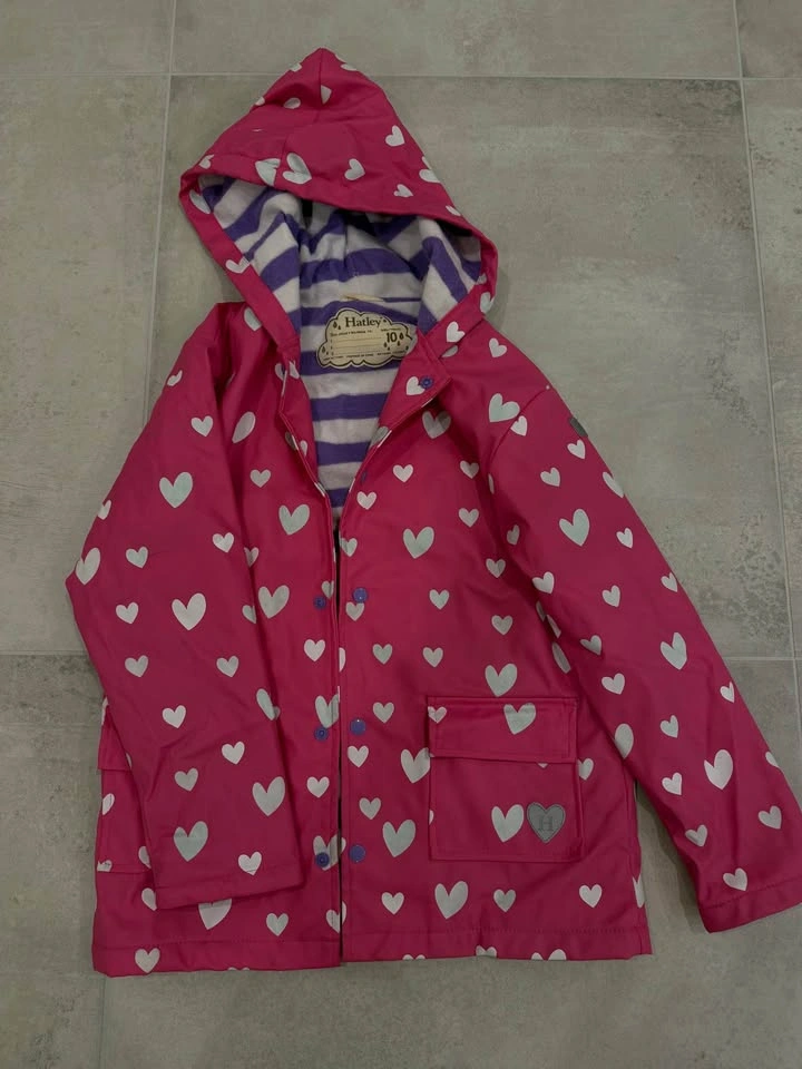 Hatley Girls’ Pink Heart Raincoat – Size 10 - photo 2