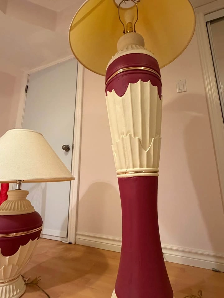 Art Deco Style Floor and Table Lamp Set - Burgundy and Cream - photo 3