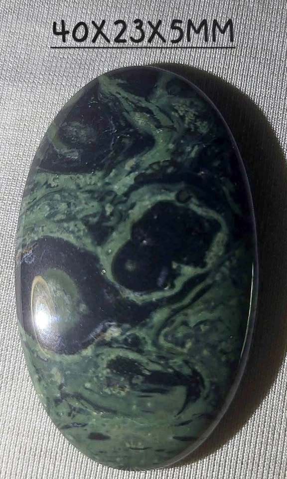 Crystal Cabochon Kambaba