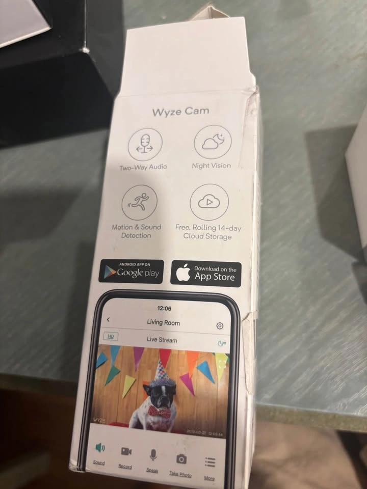 Wyze camera + cam sense - photo 2