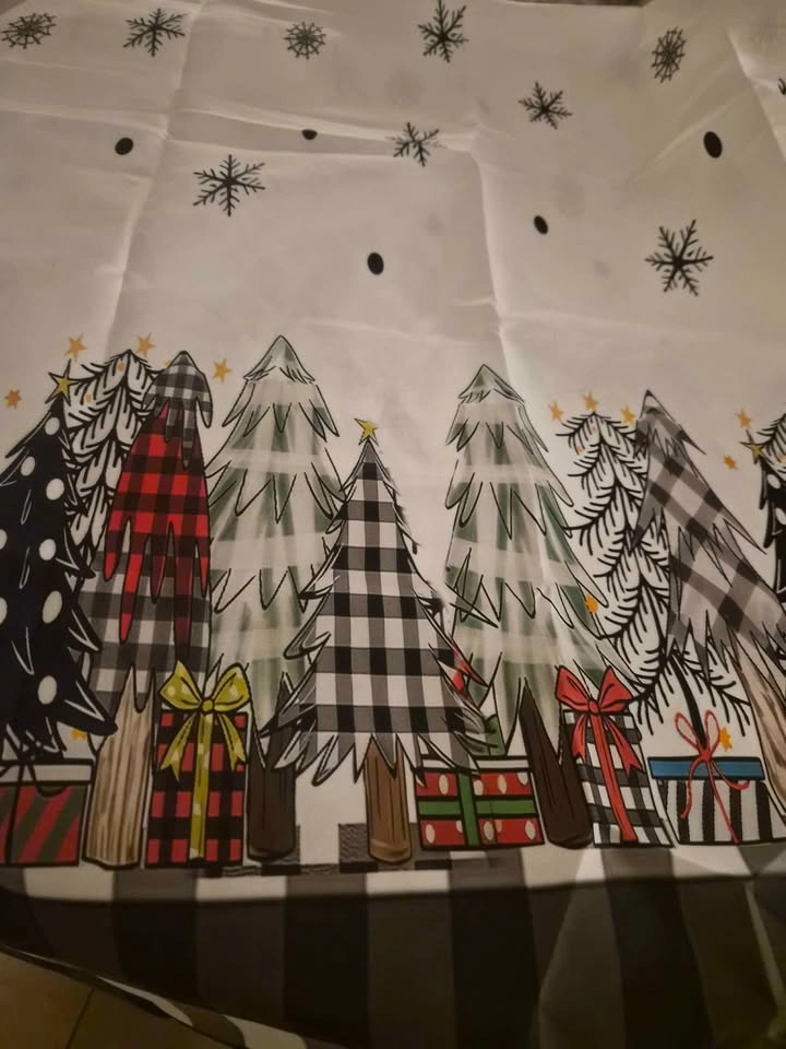 New buffalo plaid square Christmas table cover 60x60 inches - photo 3