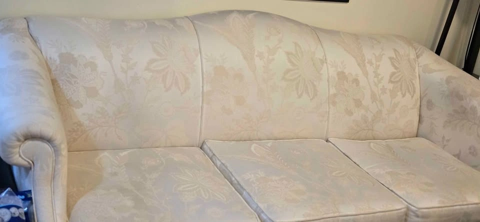 Three seater sofa - photo 2