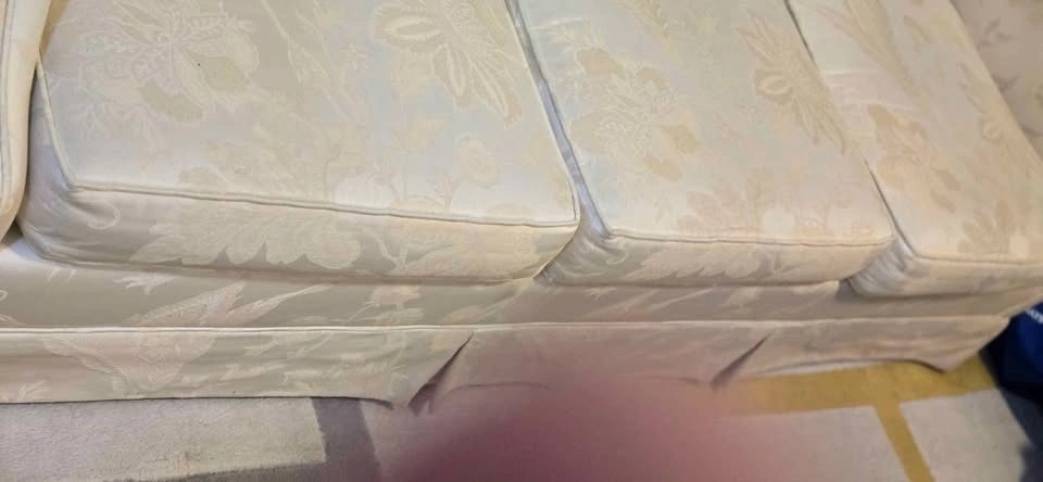 Three seater sofa - photo 3