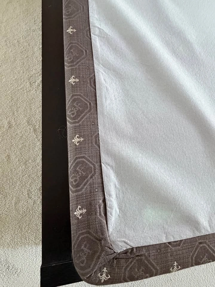 Fairmont Hotel Stearns & Foster Queen Mattress + Box Spring - photo 3