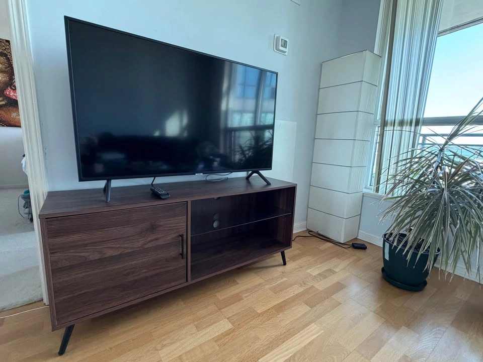 52” TV stand with glass shelf walnut - photo 4