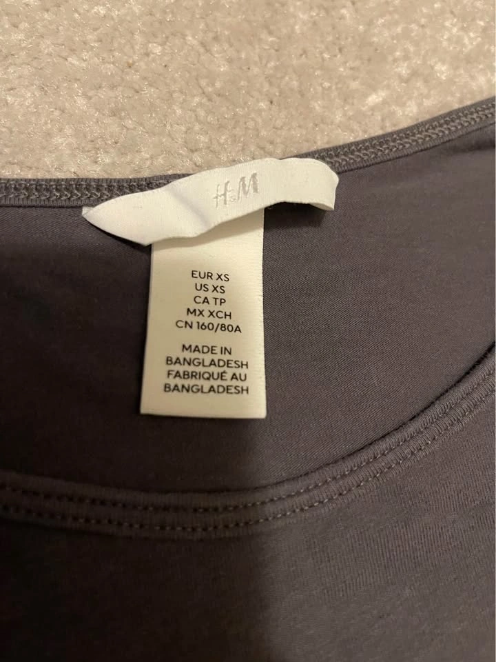H&M Long Sleeve Top - photo 2