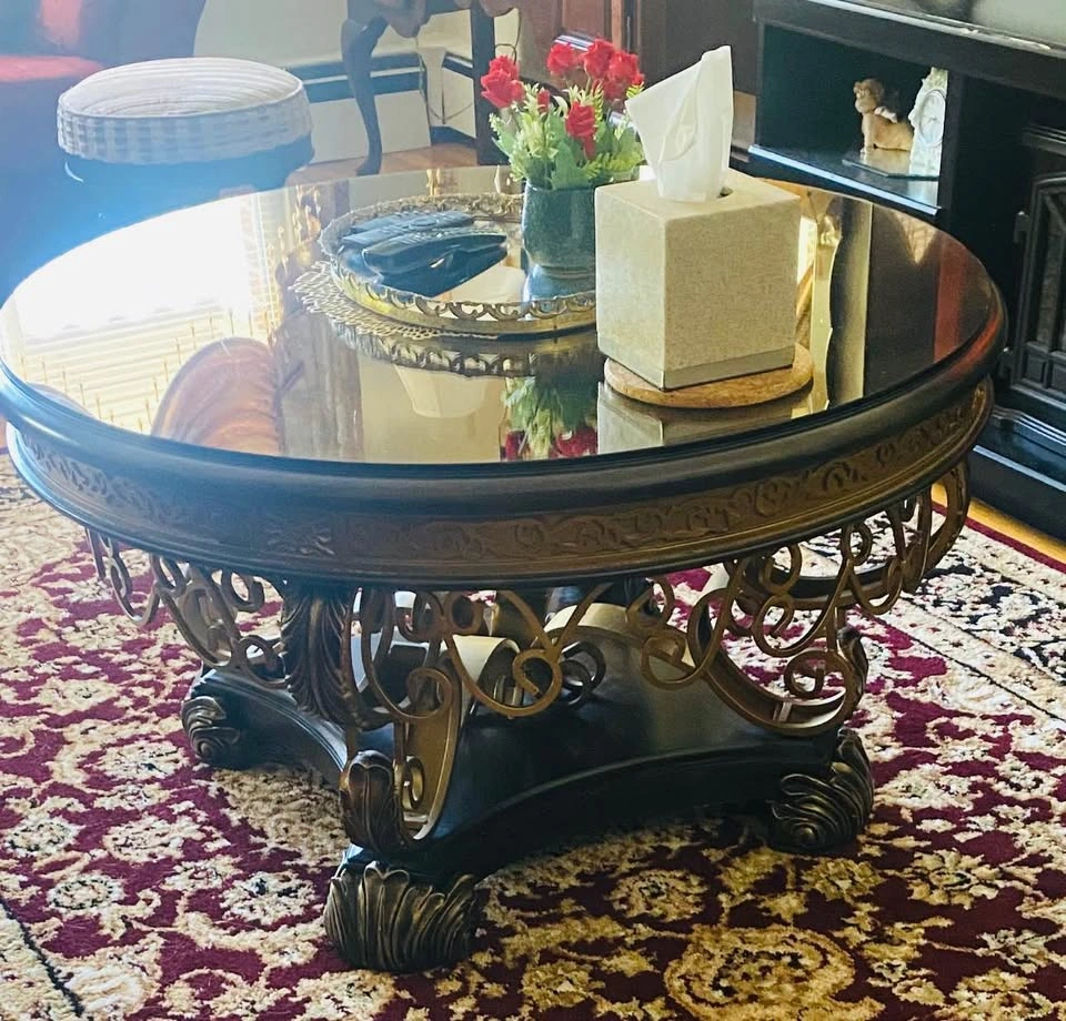 Traditional Round Mirrored Glass Top Gold Coffee Table