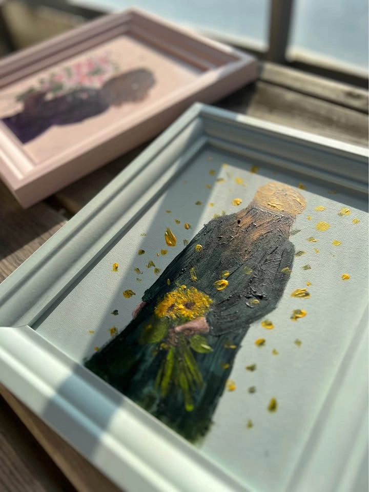 Framed Original Acrylic Painting of Girl with Sunflowers - photo 4