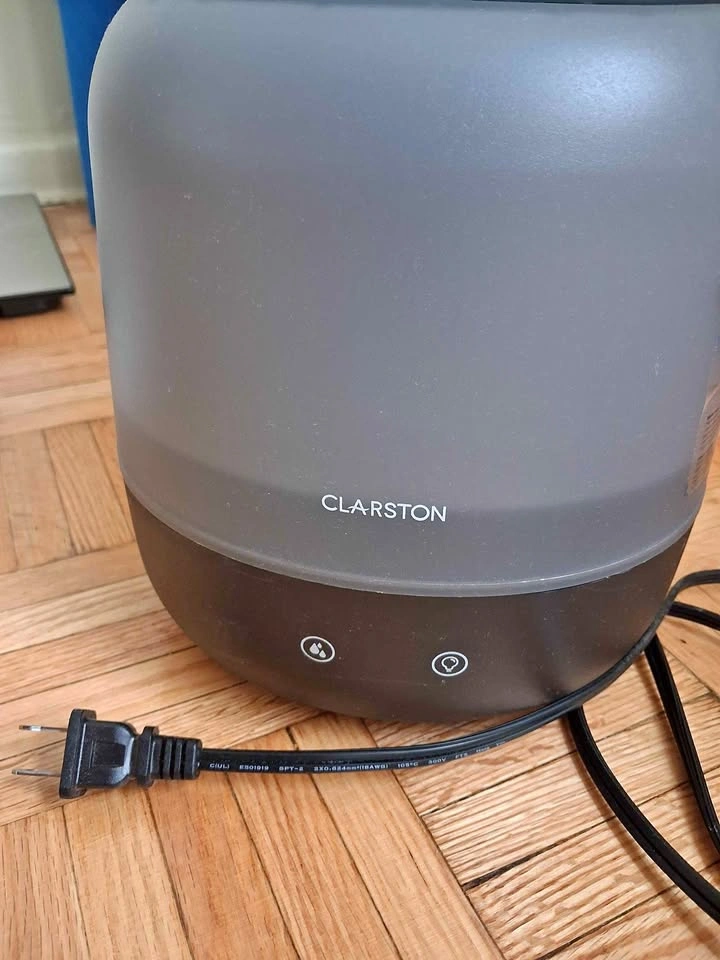 Clarston Humidifier and Essential Oil Diffuser