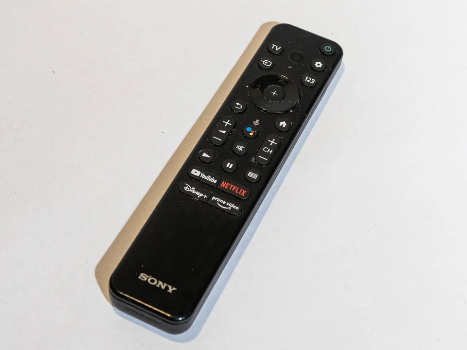 50" Sony 4K Gaming & Sports TV - LIKE NEW - Google Smart TV - photo 3