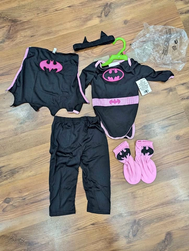 New 6 pcs set of Batgirl costume for toddler