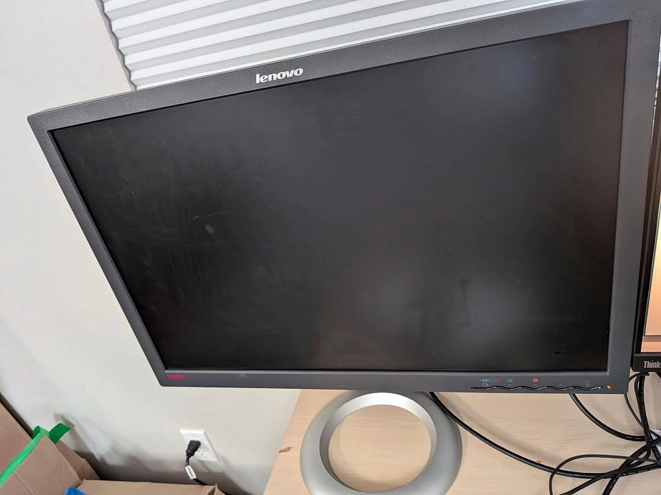 Lenovo ThinkVision LT2452p 24-inch Monitor (1920x1200)