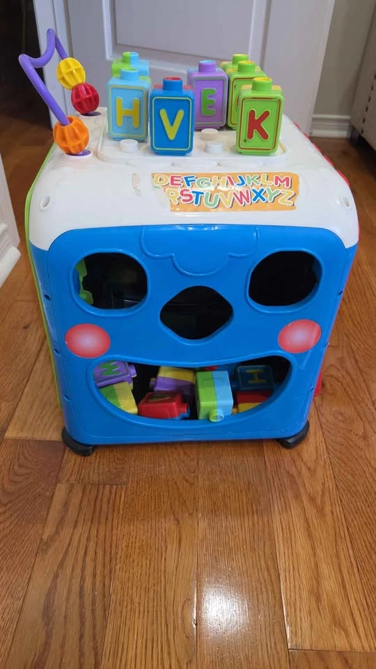 VTech Alphabet Activity Cube - photo 4