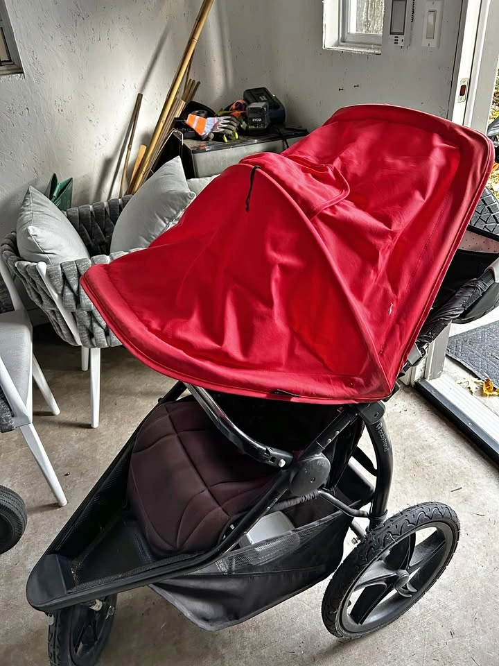 Baby Trend Stealth Jogger Stroller, Cardinal