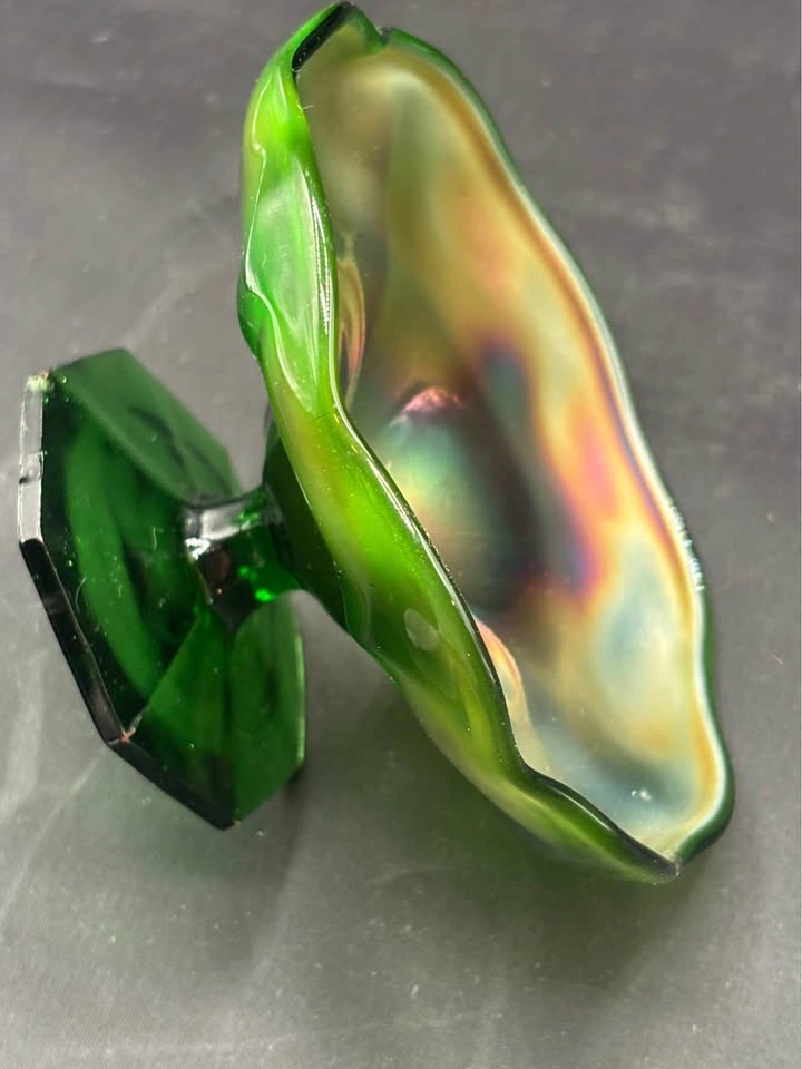 Antique Fenton Water Lily Iridescent Green Carnival Glass - photo 3