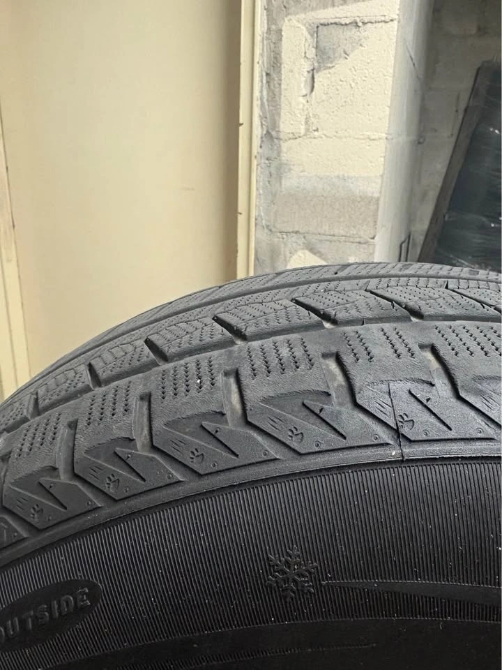 Winter tires 235/65/17 1 year old - photo 5