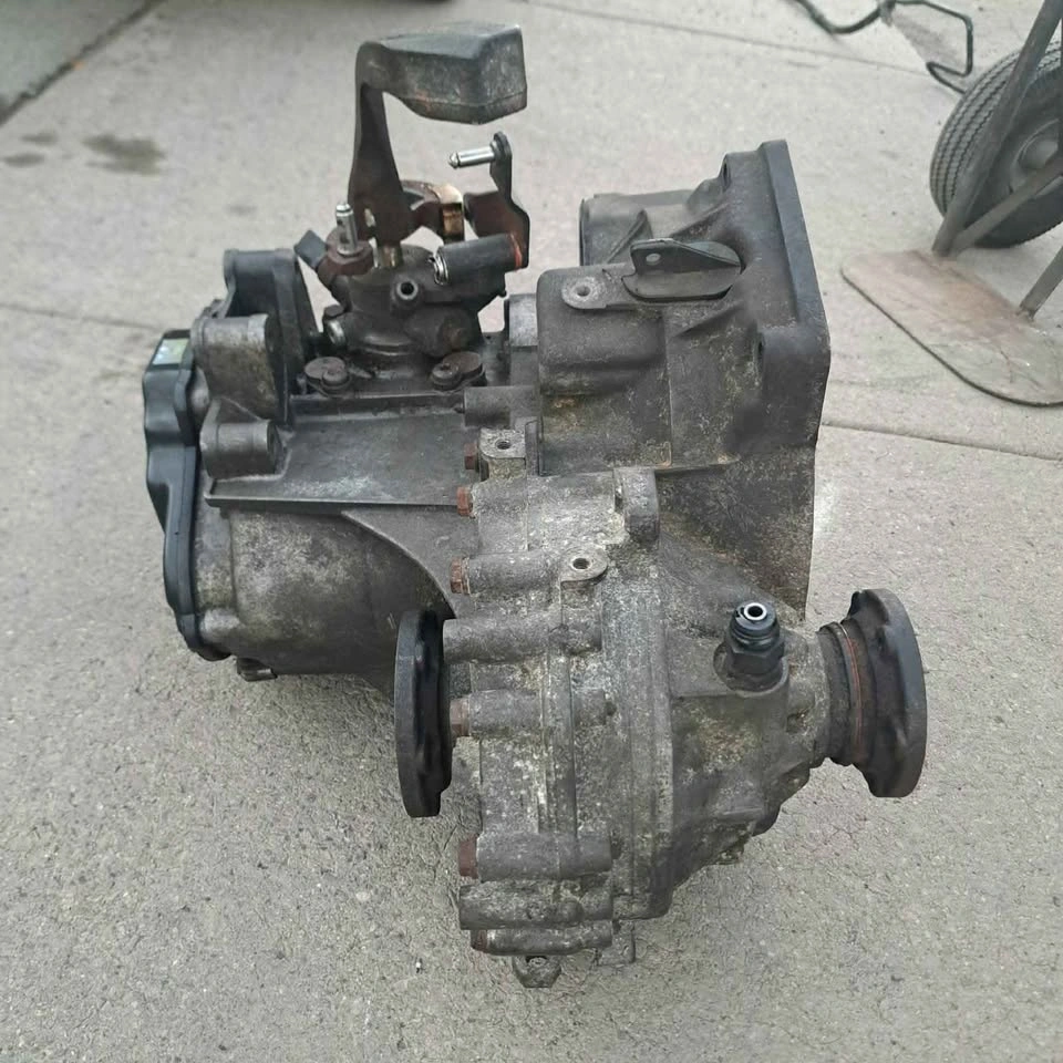 Vw mk4 golf jetta beetle 02J tdi EGR 5 speed transmission - photo 2