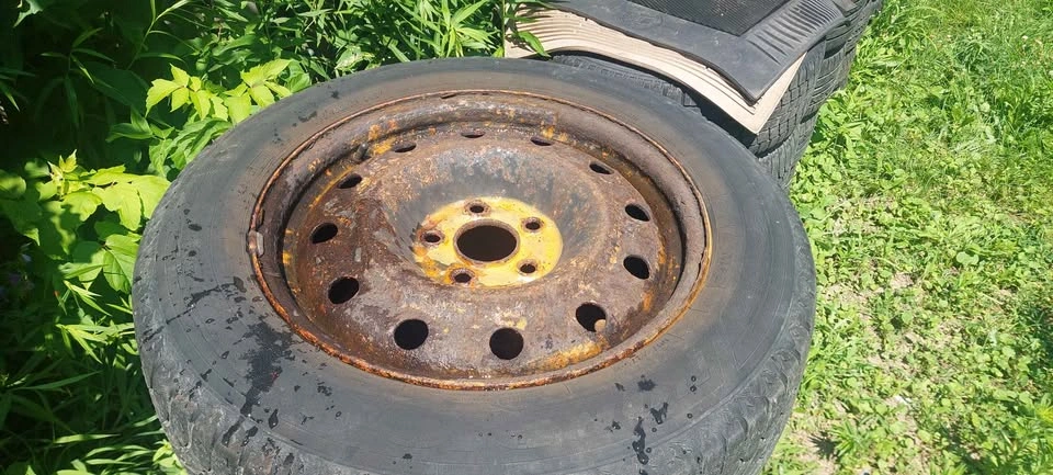 5x120 wheels and old winters - photo 4