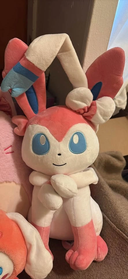 Assorted plushies 💕🧸 - photo 4