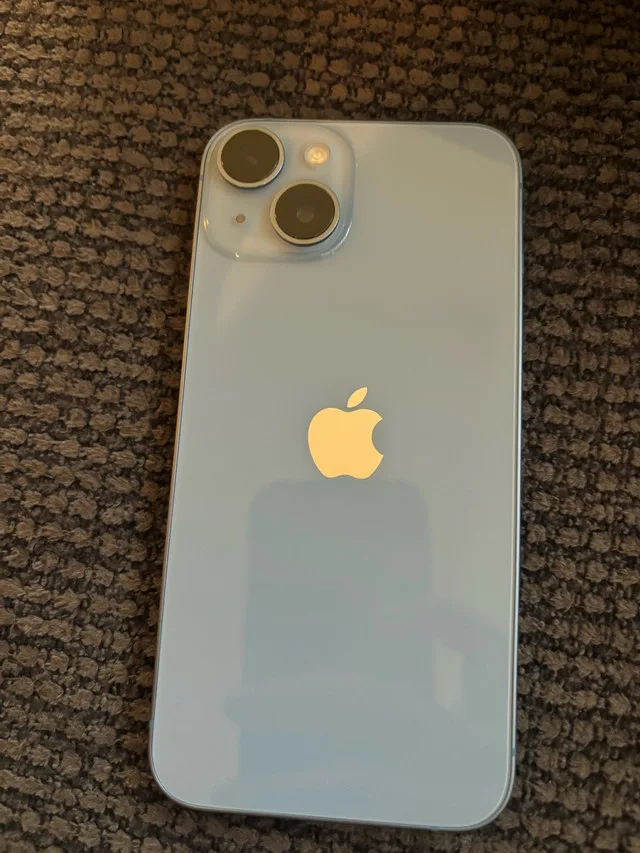 iPhone 14 - 128GB thumbnail