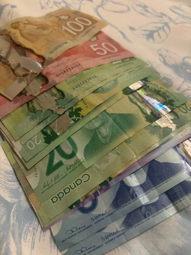 Cash for iphones thumbnail
