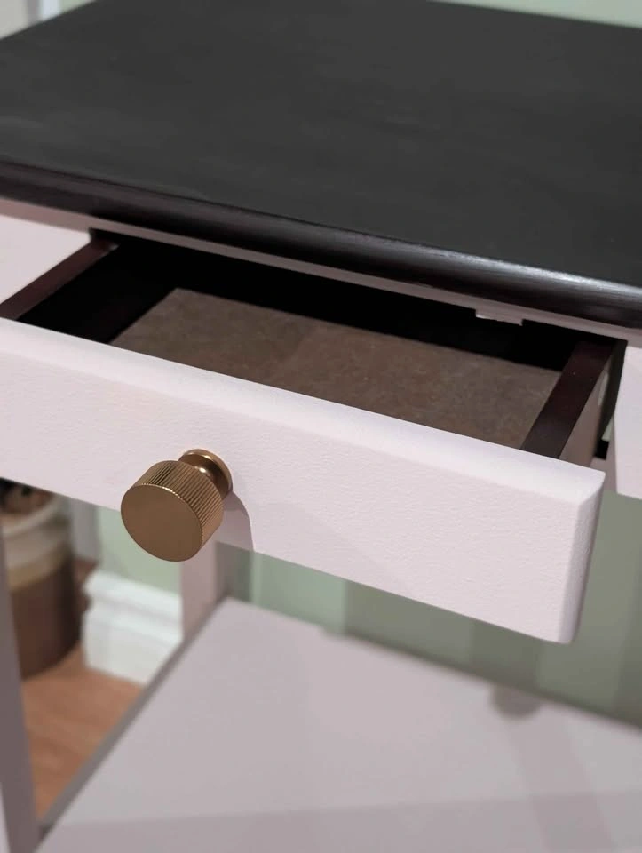 2 Matching Nightstands - photo 3