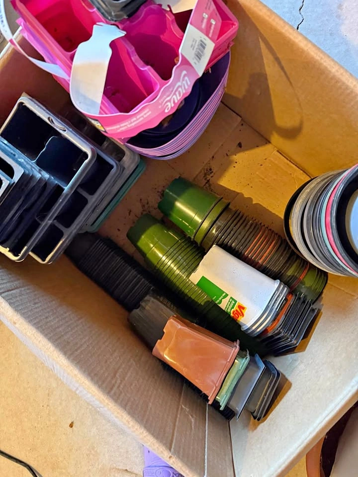 Large Lot of Plant Pots & Seedling Trays – Make an Offer