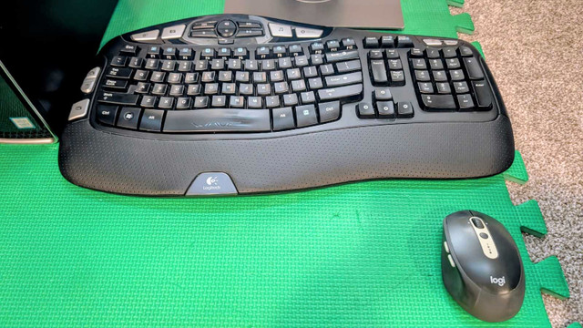 Dell Inspiron small desktop, Win 11 , built-in WiFi - photo 4
