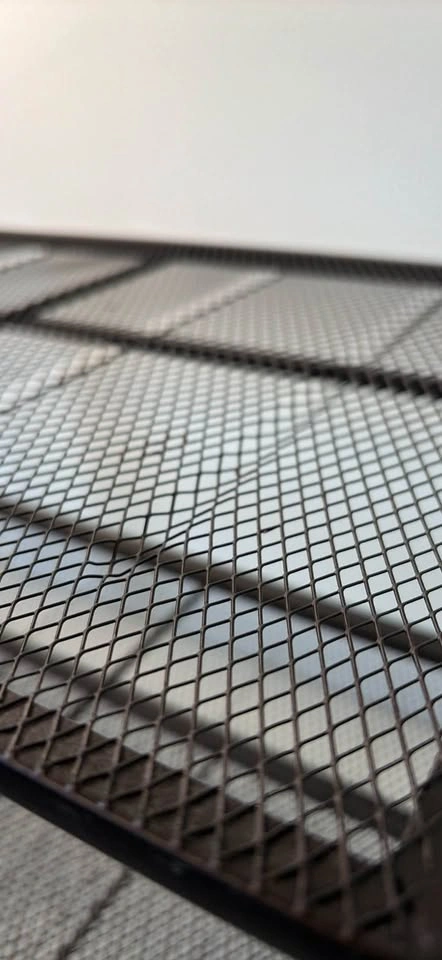 3-Tier Metal Mesh Shoe Rack - photo 2