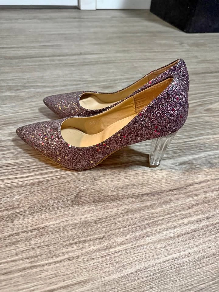 Glittery heels size US 8 UK 6
