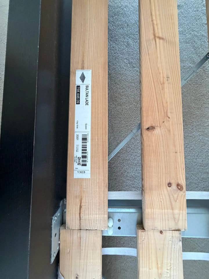 IKEA bed frame Malm queen with slatted base - photo 5