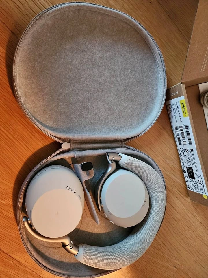 Jabra Evolve2 75 Grey