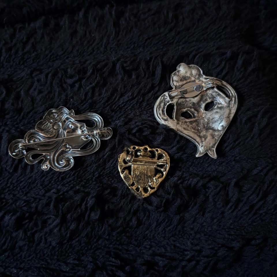 Vintage Brooch Bundle (x3) - photo 2